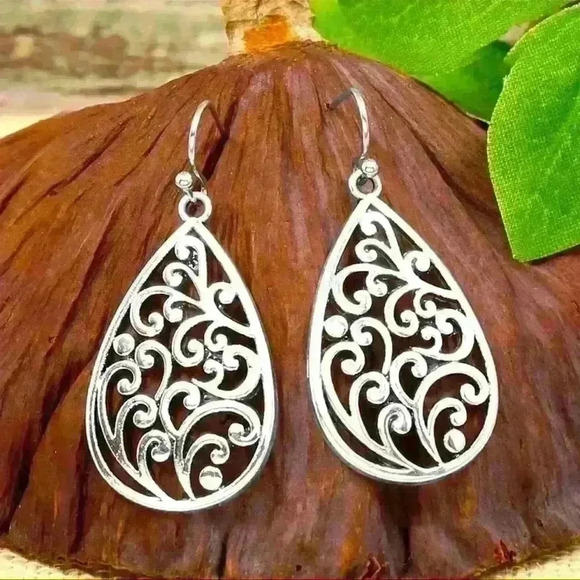 Antique Silver Stainless Steel Carved Pattern Dangle Earrings w/ Fish Hook Backs - Picture 1 of 1